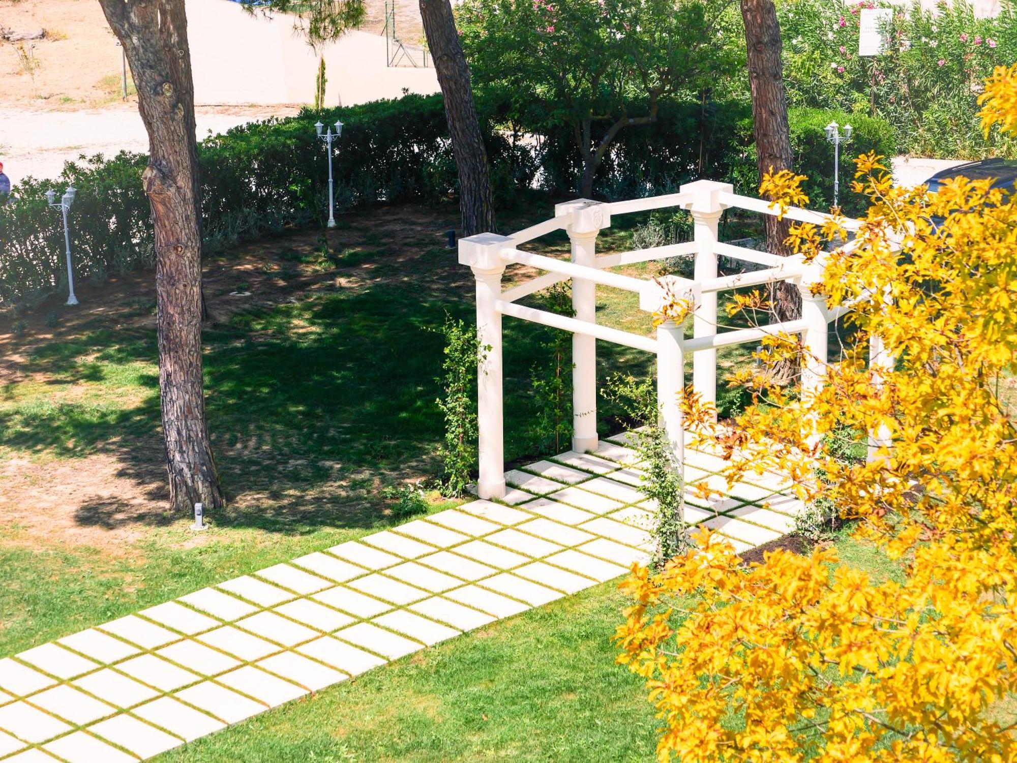 Giardino Dei Principi D'Abruzzo Hotel Citta Sant'Angelo Exterior photo